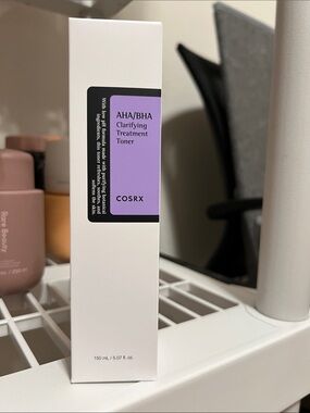 COSRX AHA/BHA Clarifying Treatment Toner – Purple